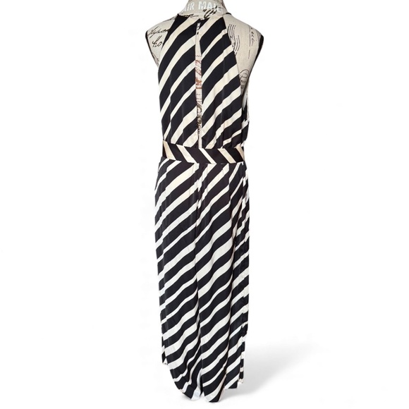 H&M Black & White Diagonal Stripe Wide-Leg Jumpsuit – Size L – NWT - Picture 4 of 11